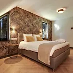 Op Dn Kreijtenberg Bed & Breakfast Milheeze
